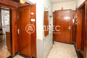 3-стаен град София, Славия 4