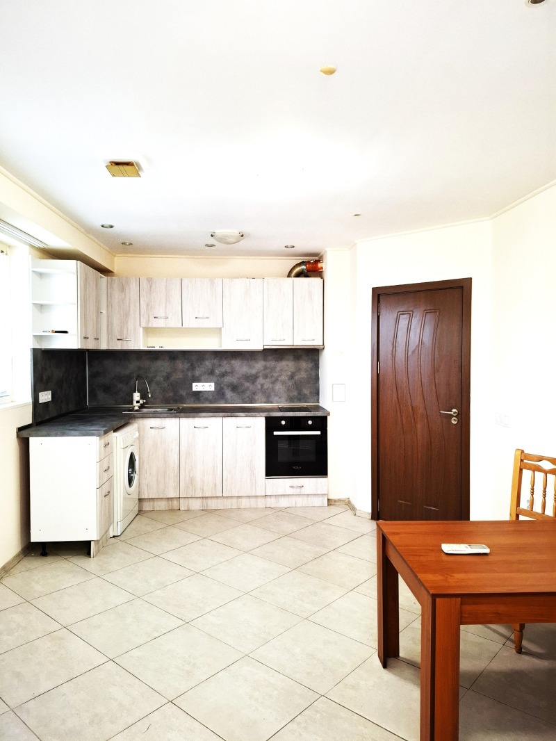 Продава 2-СТАЕН, гр. Бургас, Сарафово, снимка 2 - Апартаменти - 52629592