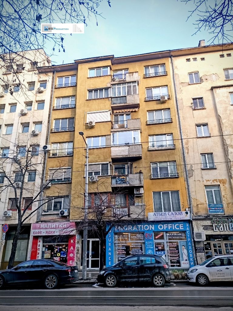 Продава 2-СТАЕН, гр. София, Център