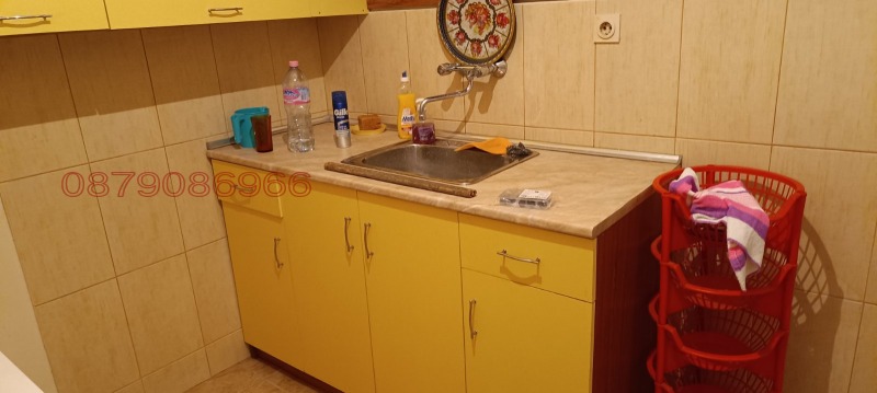 Продава КЪЩА, с. Петко Каравелово, област Велико Търново, снимка 10 - Къщи - 52877588