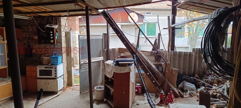 Продава КЪЩА, с. Петко Каравелово, област Велико Търново, снимка 6 - Къщи - 52877588