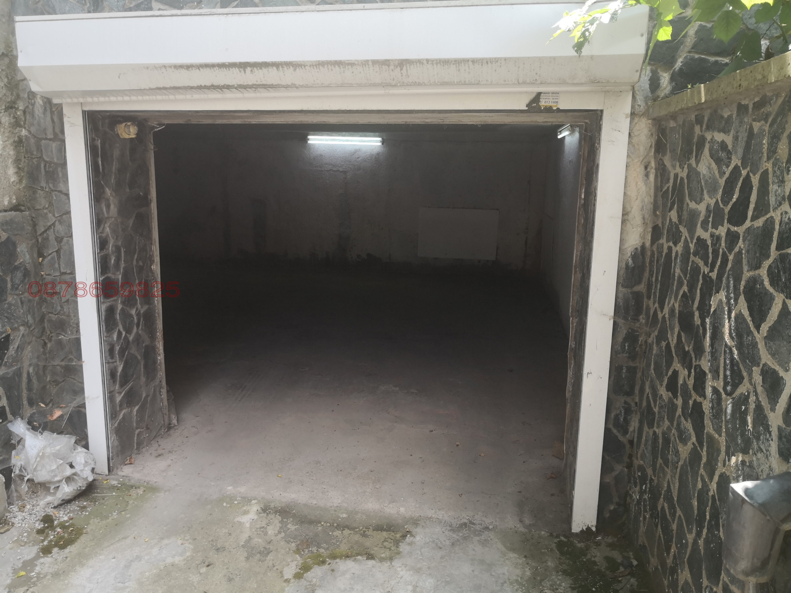Продава ГАРАЖ, ПАРКОМЯСТО, гр. София, Овча купел, снимка 2 - Гаражи и паркоместа - 54937965