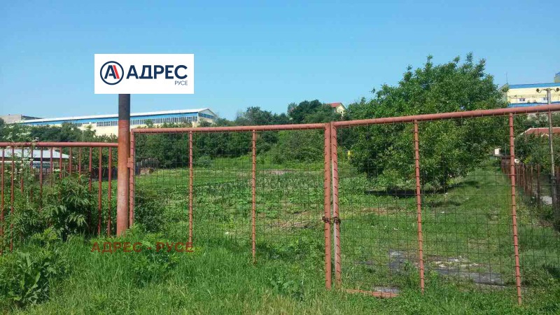 Продава ПАРЦЕЛ в град Русе, Промишлена зона - Запад - 6000 кв.м / 315 000 € » 616 086.45 лв., АДРЕС - РУСЕ