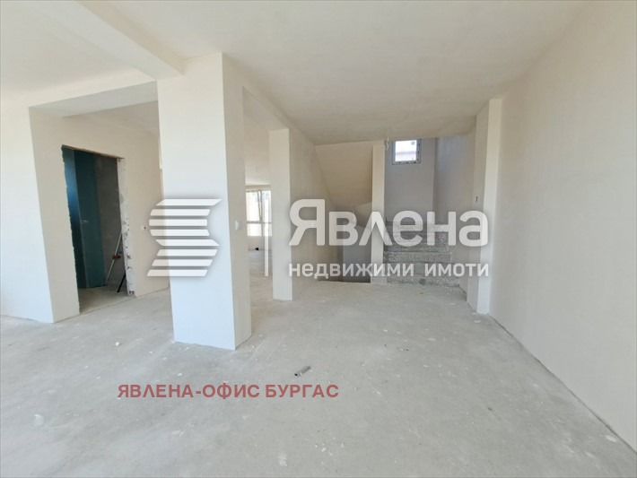 Продава 4-СТАЕН, гр. Несебър, област Бургас, снимка 2 - Апартаменти - 56261968