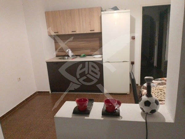 Продава МНОГОСТАЕН, гр. Бургас, Възраждане, снимка 3 - Апартаменти - 53004241