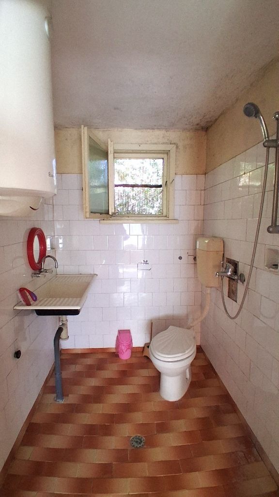 Продава КЪЩА, гр. Мездра, област Враца, снимка 16 - Къщи - 55677280