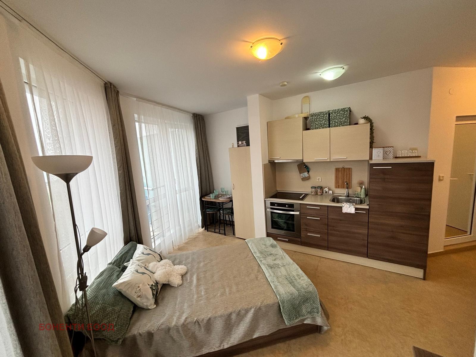 Продава 1-СТАЕН, гр. Ахелой, област Бургас, снимка 2 - Апартаменти - 53285073
