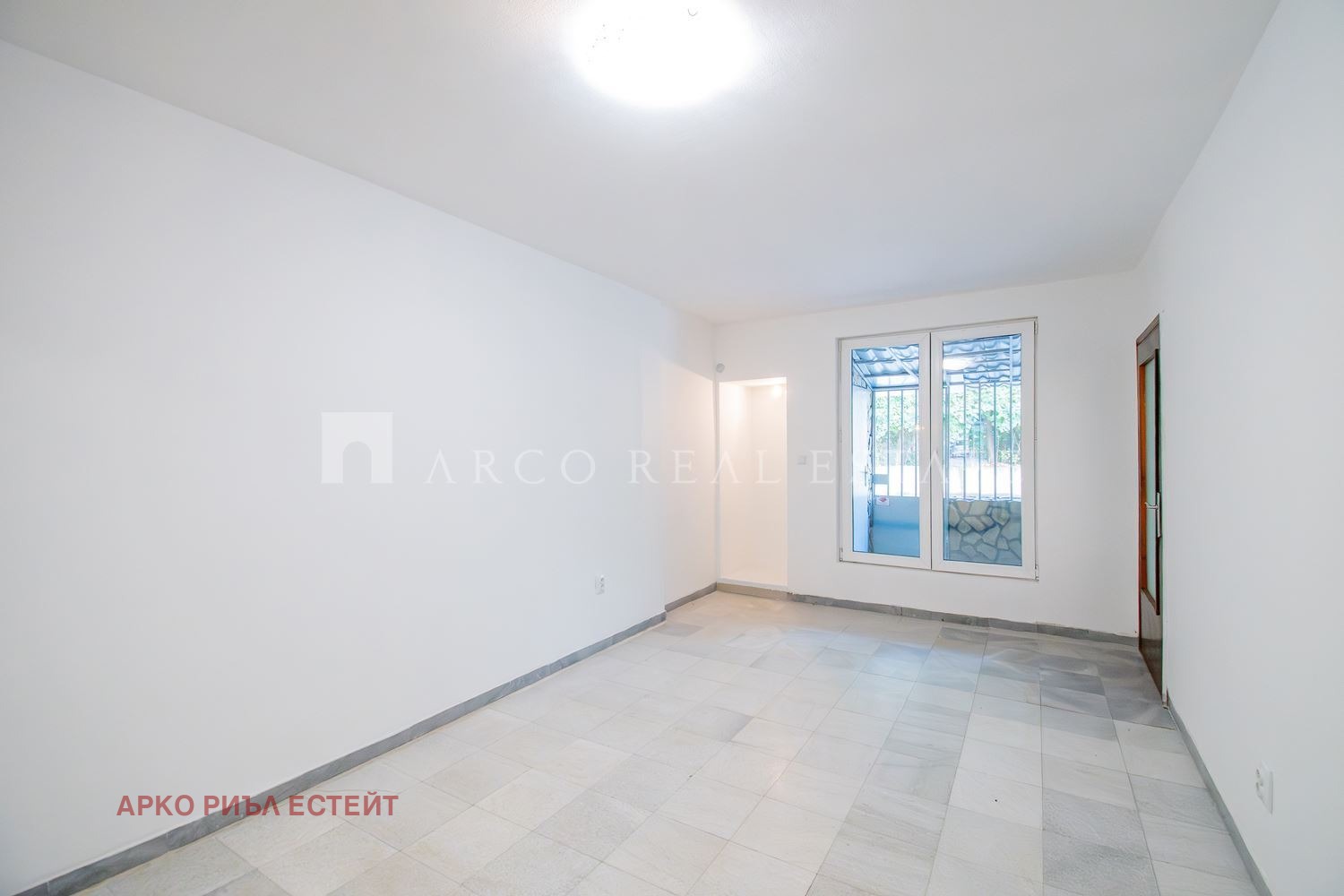 Продава 2-СТАЕН, гр. София, Лагера, снимка 3 - Апартаменти - 56707651