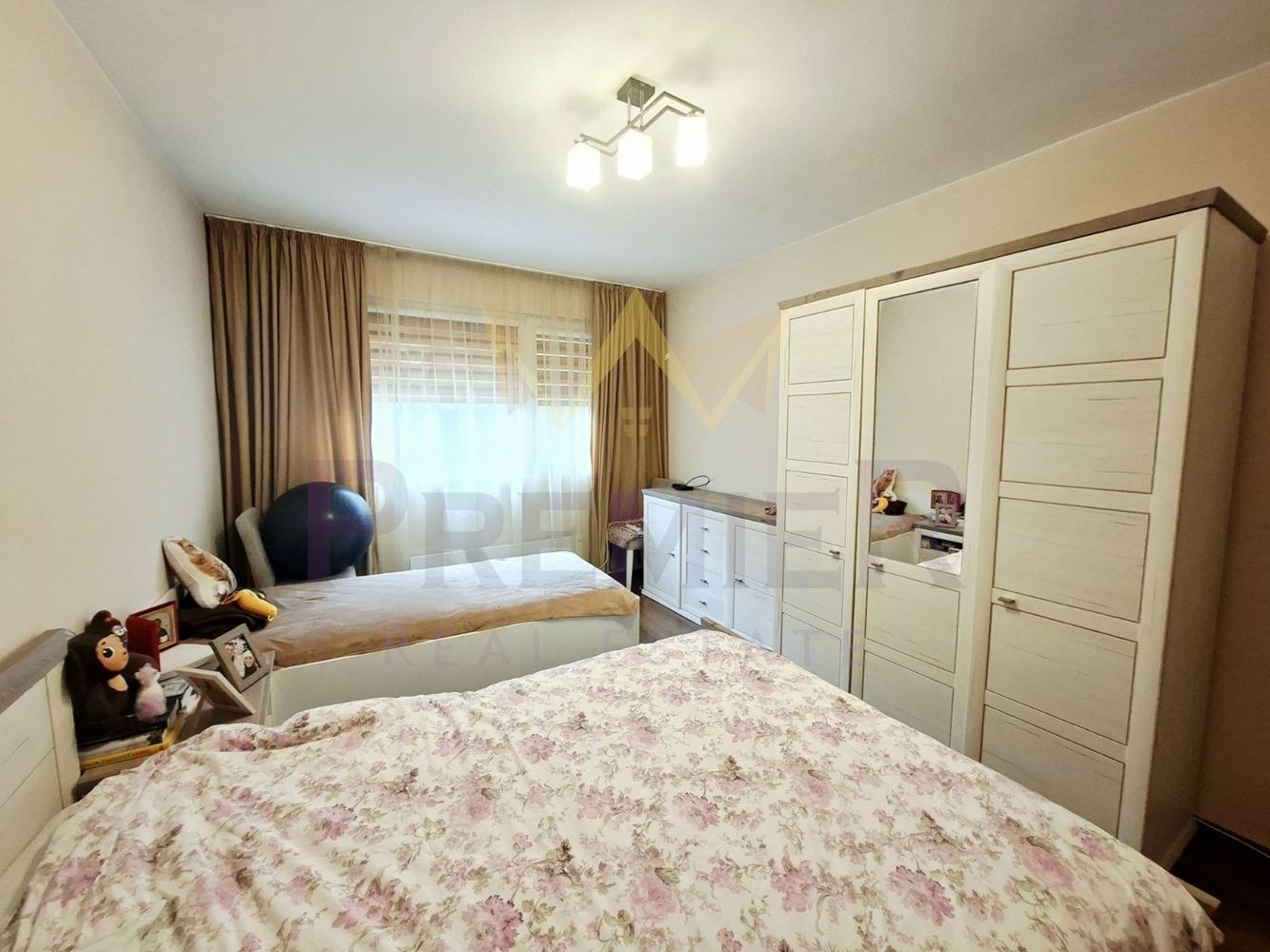 Продава 3-СТАЕН, гр. Варна, Цветен квартал, снимка 4 - Апартаменти - 53955945