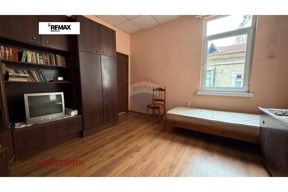 Продава 3-СТАЕН, гр. Бургас, Център, снимка 8 - Апартаменти - 54170844