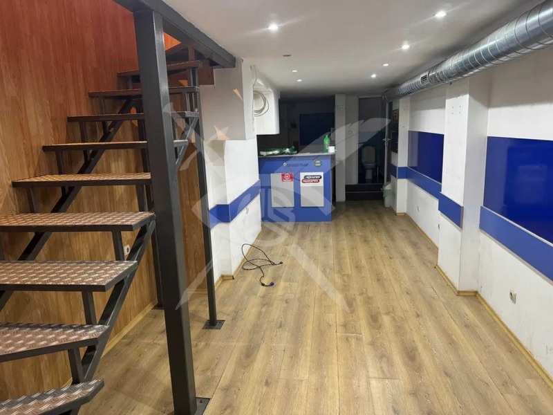 Продава МАГАЗИН в град София, Оборище - 102 кв.м / 398 000 € » 778 420.34 лв., ЕКС НВД ООД