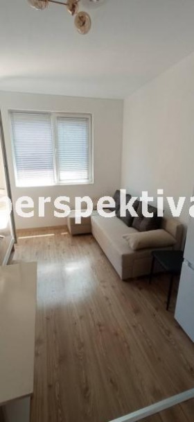 Продава 2-СТАЕН, гр. Пловдив, Кючук Париж, снимка 3 - Апартаменти - 55096927