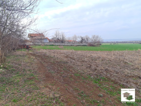 Парцел с. Самоводене, област Велико Търново 1