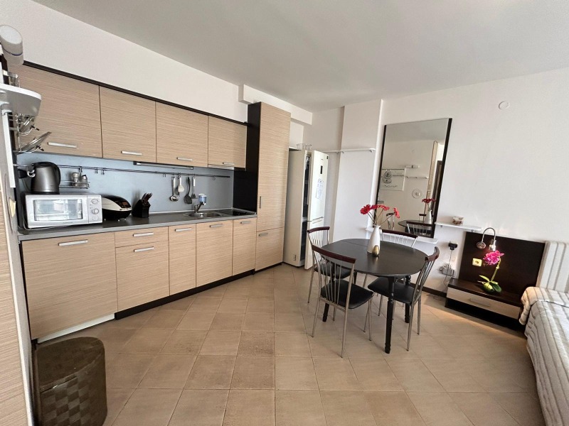 Till salu  1 sovrum region Burgas , k.k. Slantjev brjag , 73 kvm | 63108692 - bild [6]