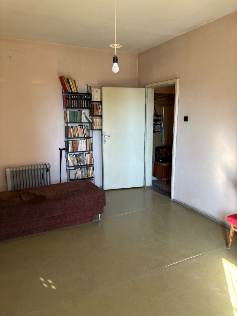 Продава  2-стаен град Пловдив , Христо Смирненски , 62 кв.м | 76607311 - изображение [9]