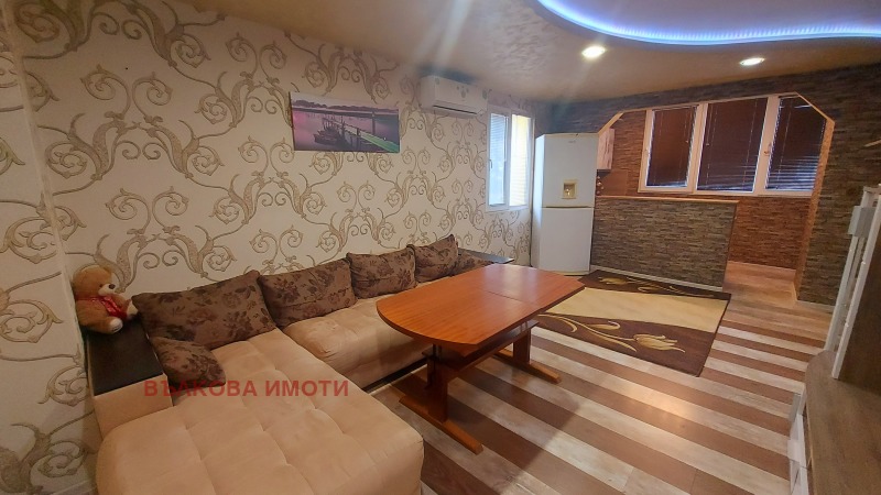 Продава 3-СТАЕН, гр. Стара Загора, Аязмото, снимка 2 - Апартаменти - 52630778