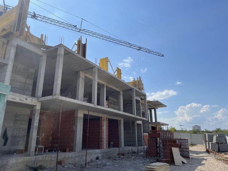 Продаја  3 спаваће собе Софија , Витоша , 137 м2 | 72103744