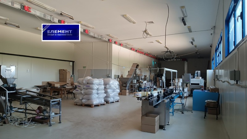 Продава  Пром. помещение област Пловдив , гр. Садово , 3090 кв.м | 25256935 - изображение [8]