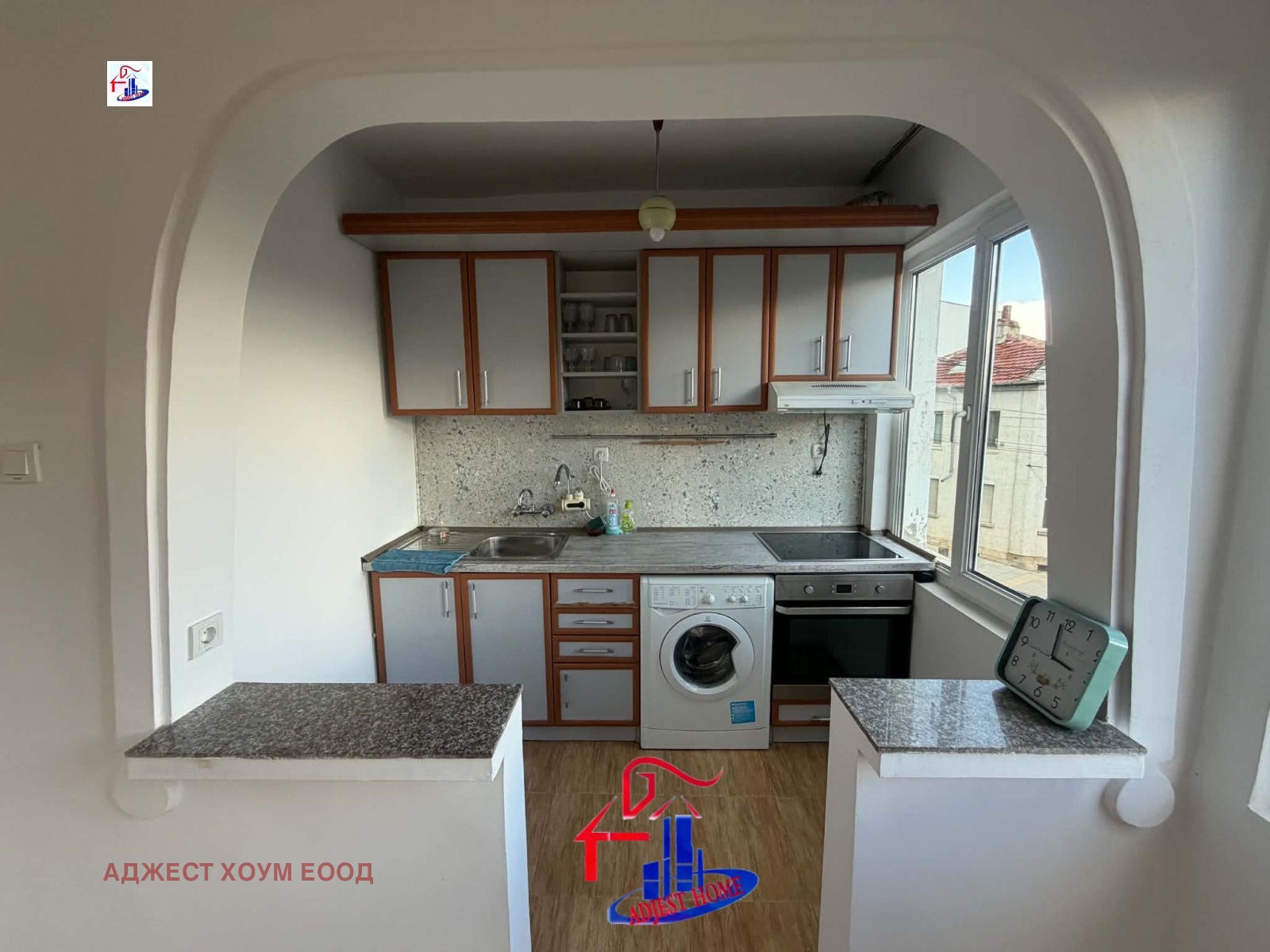 Продава ЕТАЖ ОТ КЪЩА, гр. Шумен, Куршун чешма, снимка 3 - Етаж от къща - 54569789