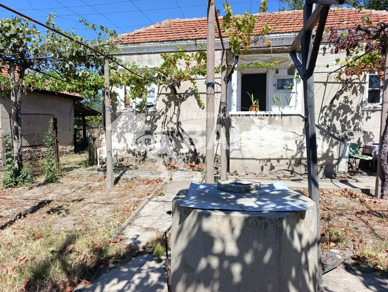 Продава КЪЩА, с. Иганово, област Пловдив