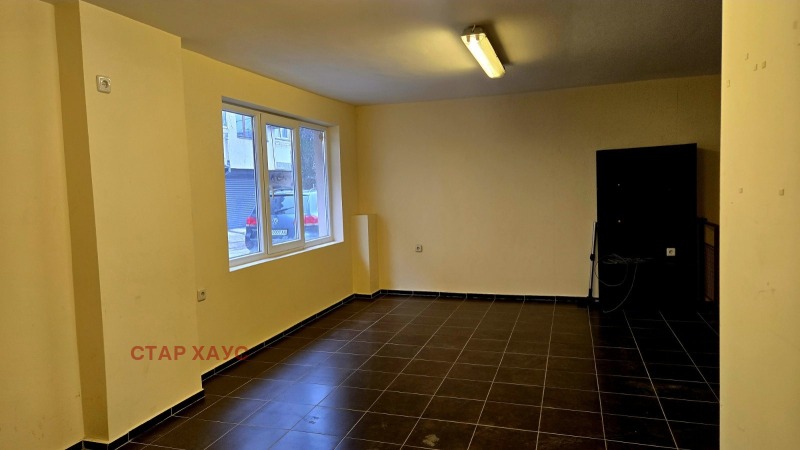 Продава ОФИС в град Русе, Ялта - 112 кв.м / 89 500 € » 175 046.79 лв., СТАР ХАУС