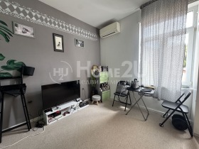 1 slaapkamer Tsentar, Sofia 2