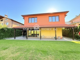 House Parvenets, region Plovdiv