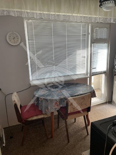 Продава 2-СТАЕН, гр. Бургас, Славейков, снимка 2 - Апартаменти - 54132450