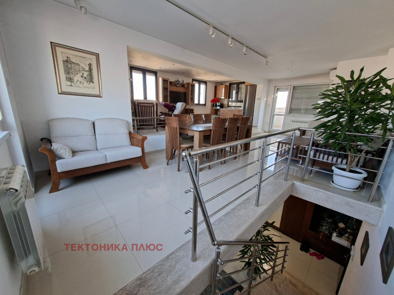 Продава 4-СТАЕН, гр. София, Център, снимка 12 - Апартаменти - 53211137