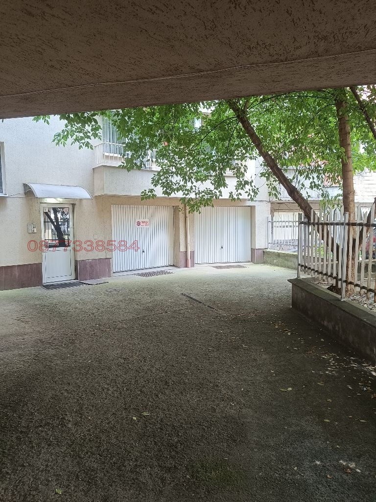 Продава 3-СТАЕН, гр. Пловдив, Кършияка, снимка 2 - Апартаменти - 52781318