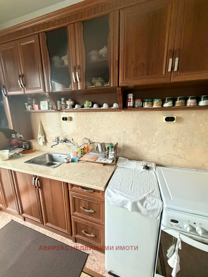 Продава 4-СТАЕН, гр. Пловдив, Кючук Париж, снимка 3 - Апартаменти - 54405674