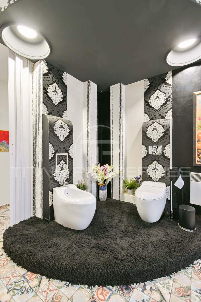 Продава МНОГОСТАЕН, гр. София, Център, снимка 15 - Апартаменти - 52153558