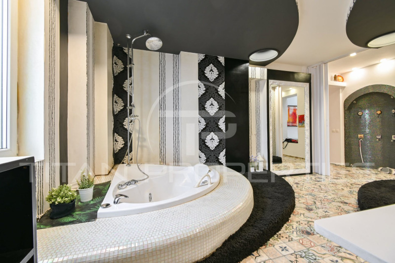 Продава МНОГОСТАЕН, гр. София, Център, снимка 13 - Апартаменти - 52153558