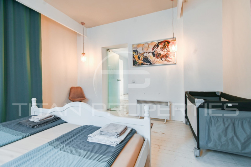 Продава МНОГОСТАЕН, гр. София, Център, снимка 9 - Апартаменти - 52153558