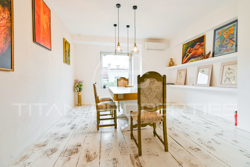 Продава МНОГОСТАЕН, гр. София, Център, снимка 12 - Апартаменти - 52153558