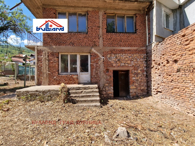 Продава КЪЩА, гр. Бобошево, област Кюстендил, снимка 4 - Къщи - 42515706