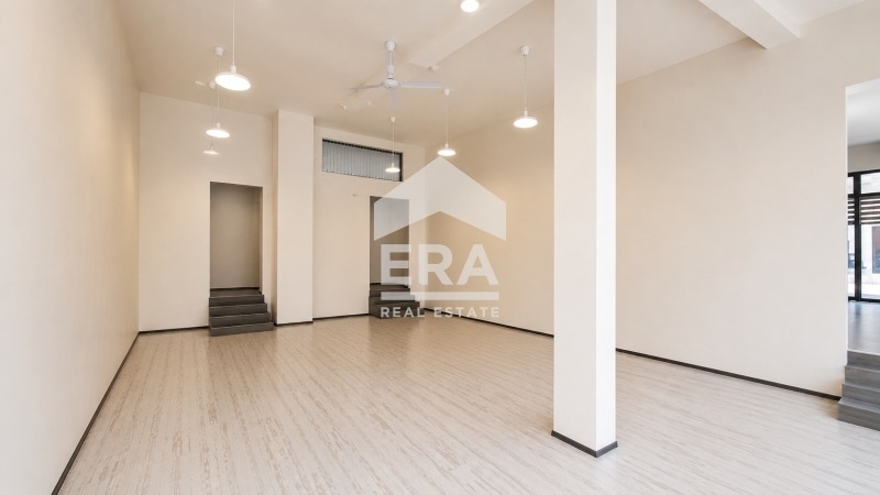 Продава МАГАЗИН, гр. Търговище, Вароша, снимка 4 - Магазини - 55832771