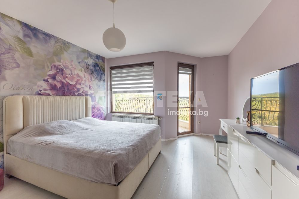 Продава КЪЩА, гр. Варна, м-т Боровец - юг, снимка 9 - Къщи - 56202020