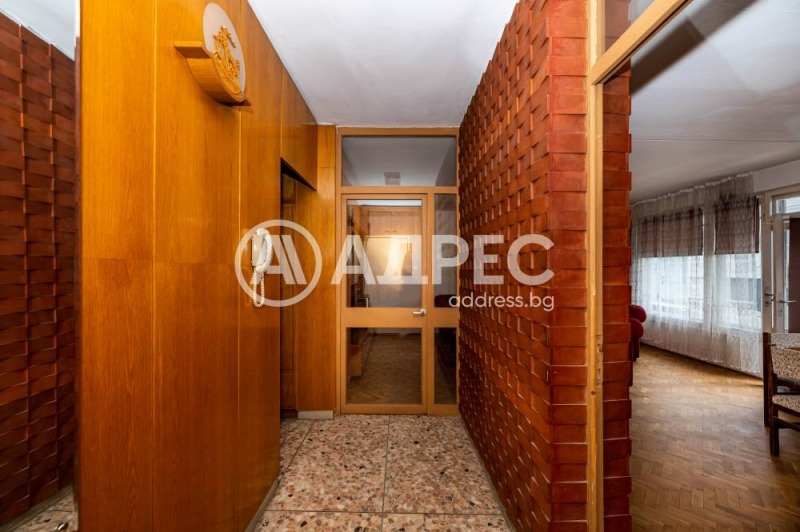 En venta  2 dormitorios Plovdiv , Tsentar , 91 metros cuadrados | 70691093 - imagen [13]