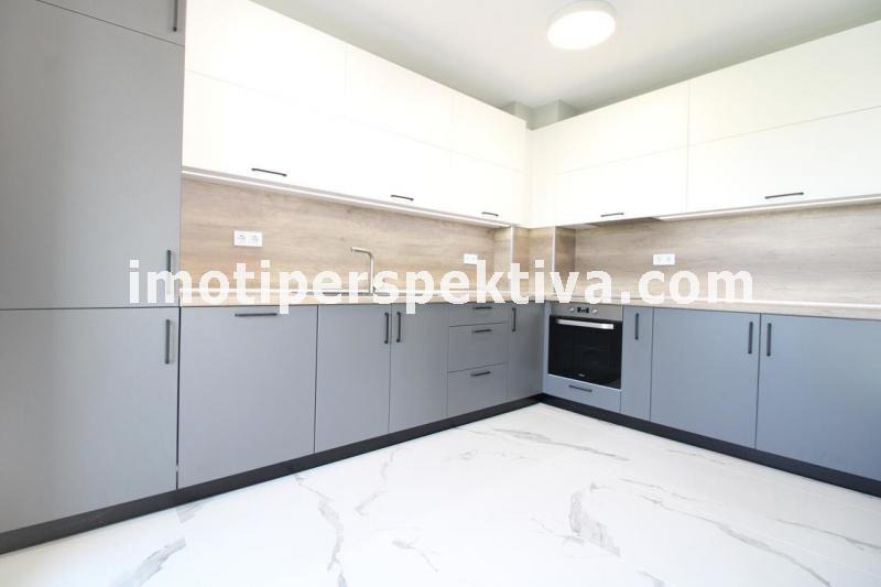Na prodej  2 ložnice Plovdiv , Christo Smirnenski , 140 m2 | 63392821