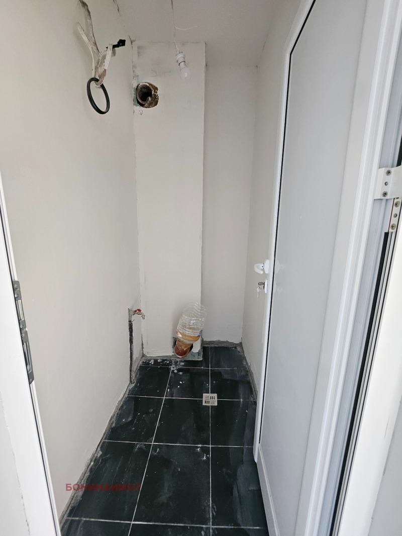 Продава 3-СТАЕН, гр. Пловдив, Остромила, снимка 10 - Апартаменти - 53275205