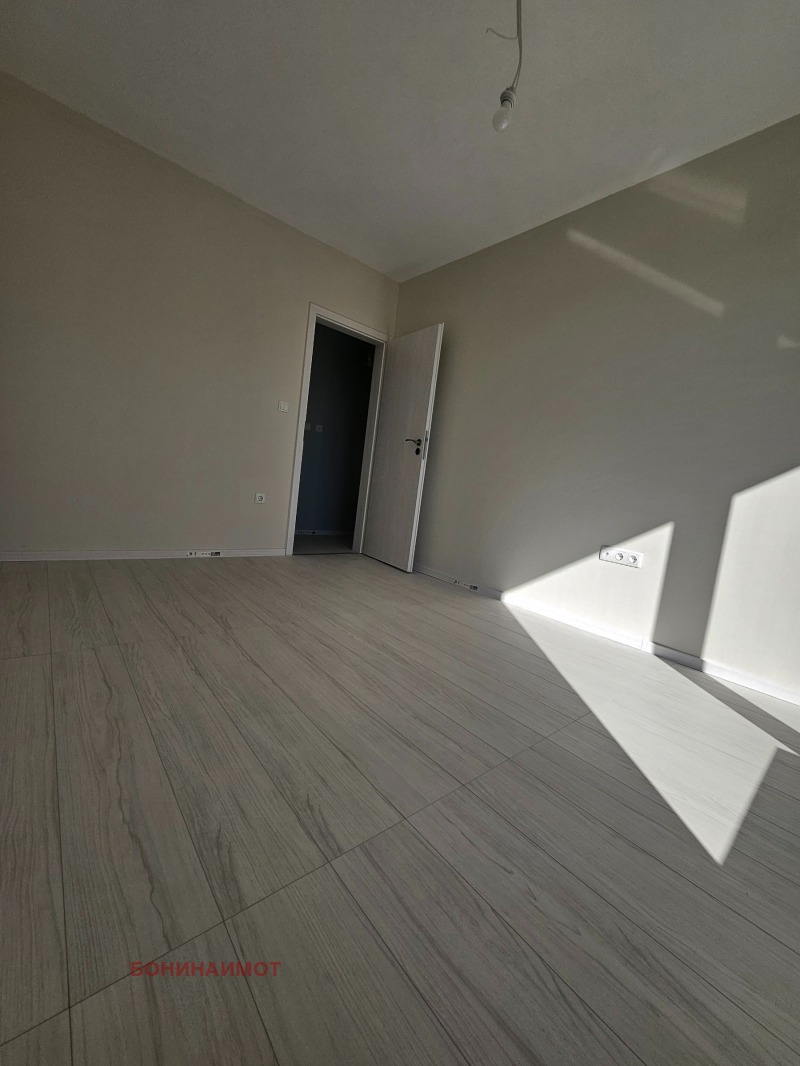 Продава 3-СТАЕН, гр. Пловдив, Остромила, снимка 5 - Апартаменти - 53275205