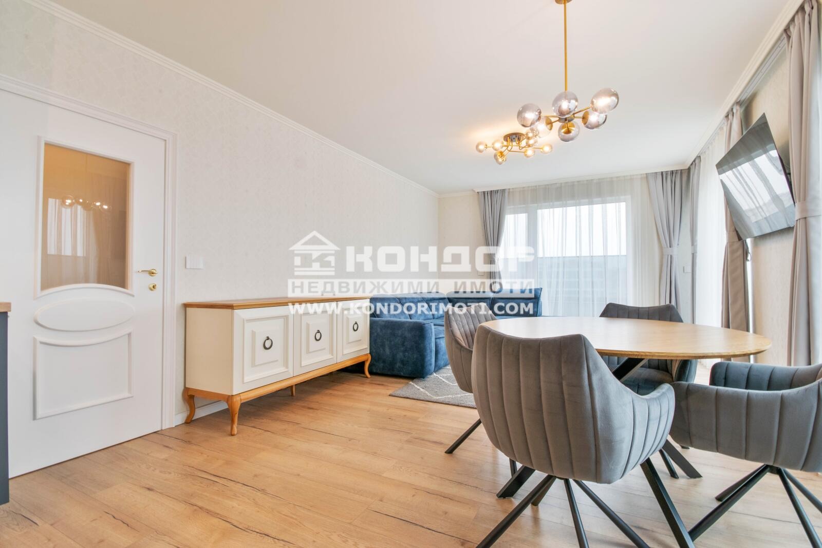 Продава МНОГОСТАЕН, гр. Пловдив, Кючук Париж, снимка 3 - Апартаменти - 54087084