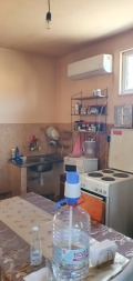 Продава  Къща област Враца , с. Голямо Пещене , 74 кв.м | 60258344 - изображение [9]