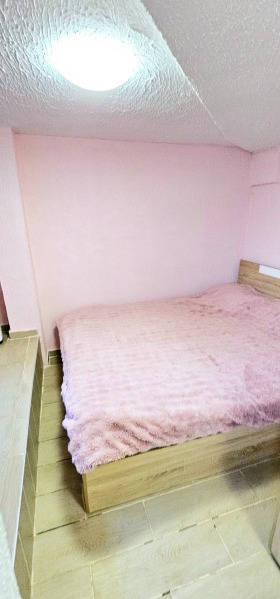 Casa Rudarți, regiunea Pernik 13