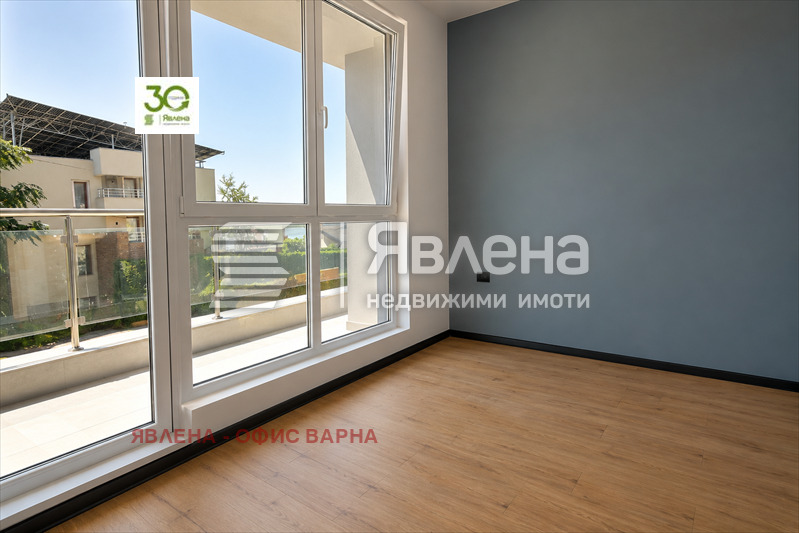 Продава 2-СТАЕН, гр. Варна, м-т Пчелина