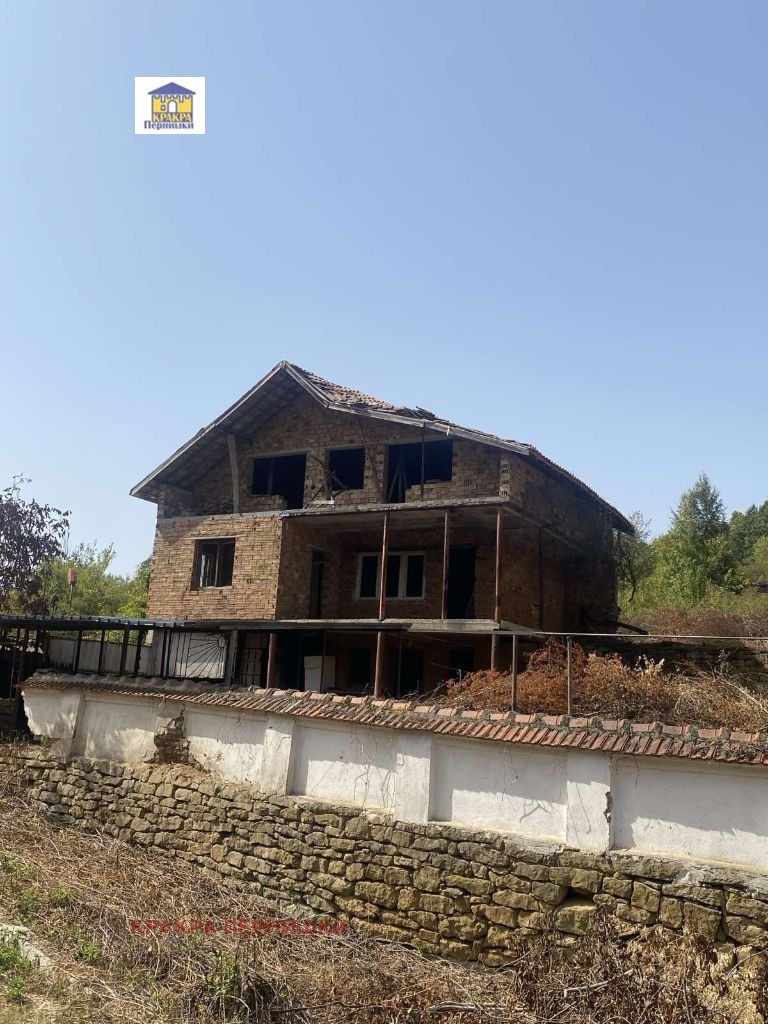 Продава КЪЩА, с. Елов дол, област София област, снимка 2 - Къщи - 56316981