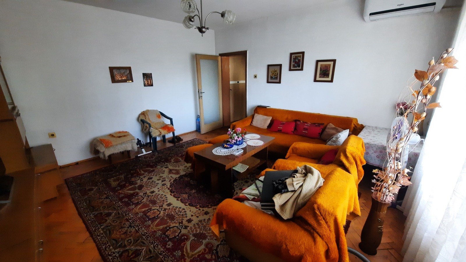 Продава 2-СТАЕН, гр. Пловдив, Кършияка, снимка 2 - Апартаменти - 54957156