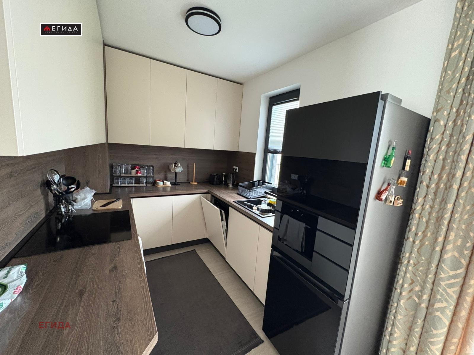 Продава КЪЩА, гр. Бургас, Сарафово, снимка 7 - Къщи - 54533706