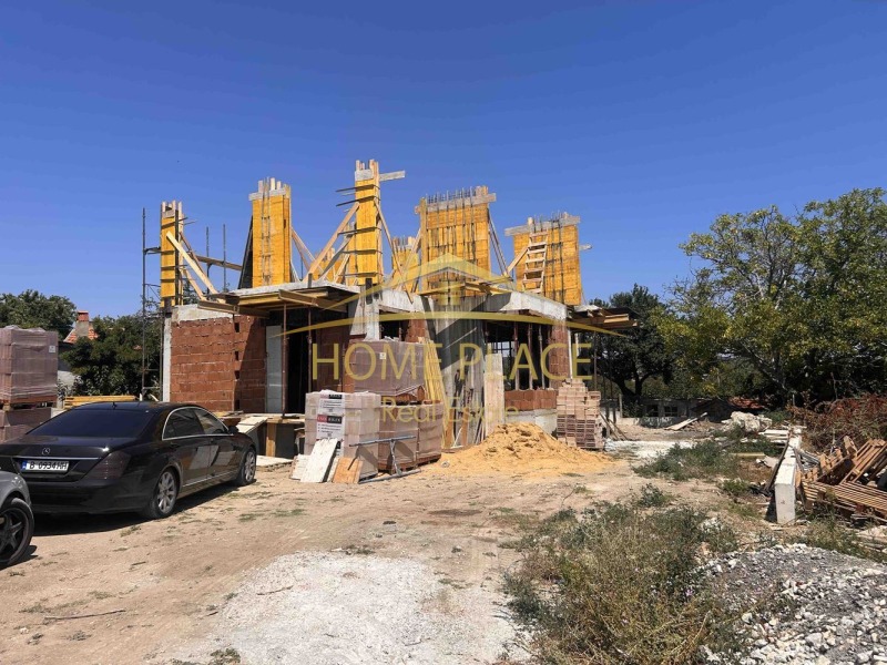 Продава КЪЩА в град Варна, м-т Горна Трака - 208 кв.м / 420 000 € » 821 448.60 лв., ХОУМ ПЛЕЙС